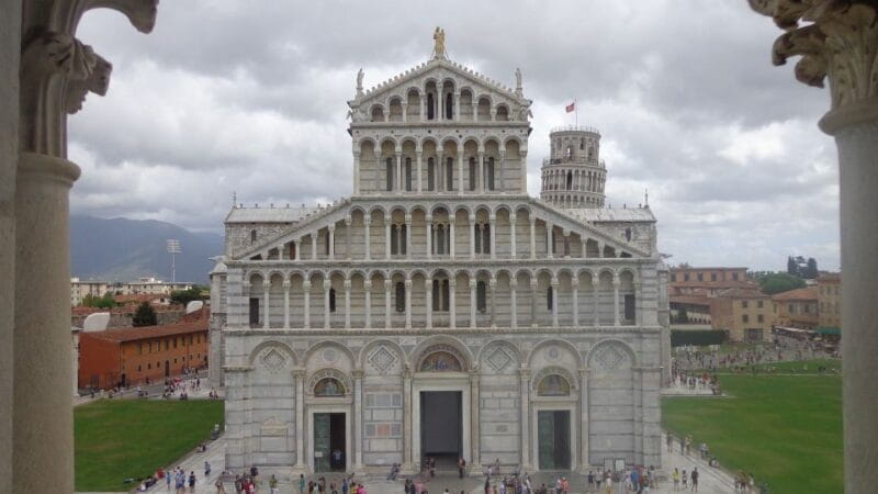 Pisa: 1.5-Hour Small Group Leaning Tower Tour with Tickets - Why This Tour Offers Good Value