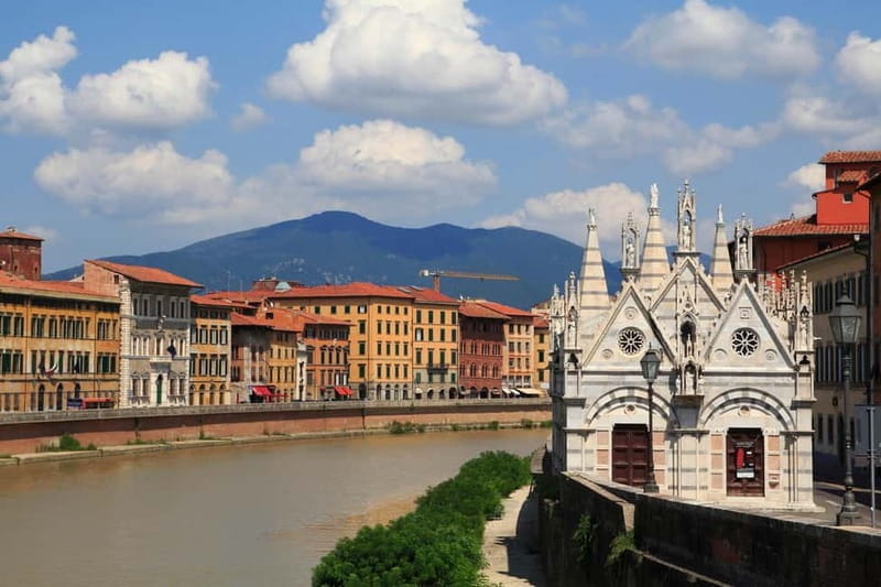 Pisa: 2-hour Best Intro Walking Tour with a Local - Exploring Pisa with a Local Guide: What to Expect