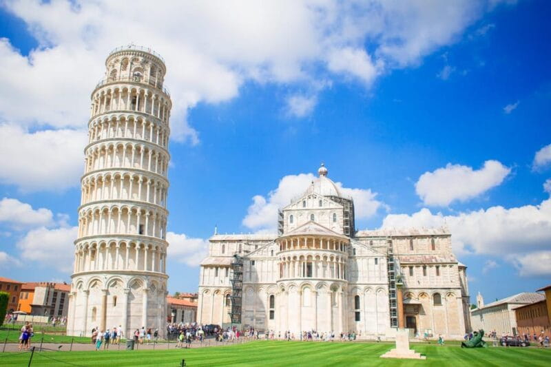 Pisa: Express Walk with a Local in 60 minutes - Practical Details & Tips