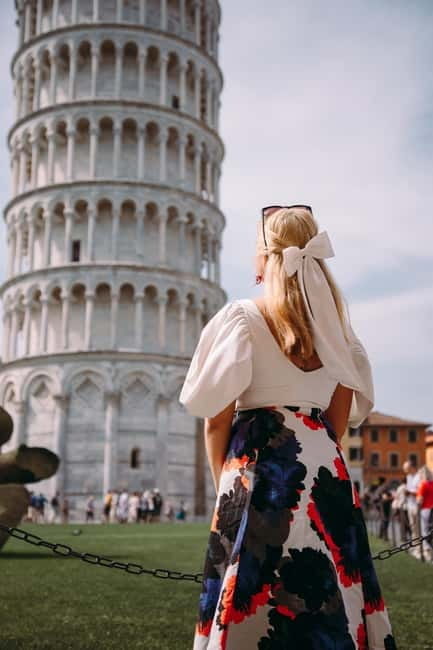 Pisa: Private Photoshoot with a Professional Photographer - Discovering Pisa Through a Personal Lens