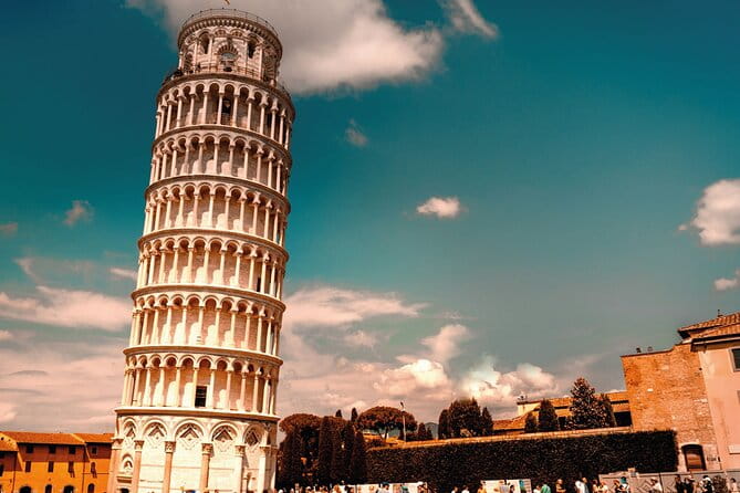 Pisa Walking Tour with Audio and Written Guide by a Local - Key Points and Takeaways