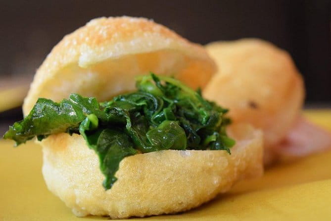 Pizza e Tiramisù class with local mum in Positano - An In-Depth Look at the Positano Cooking Experience