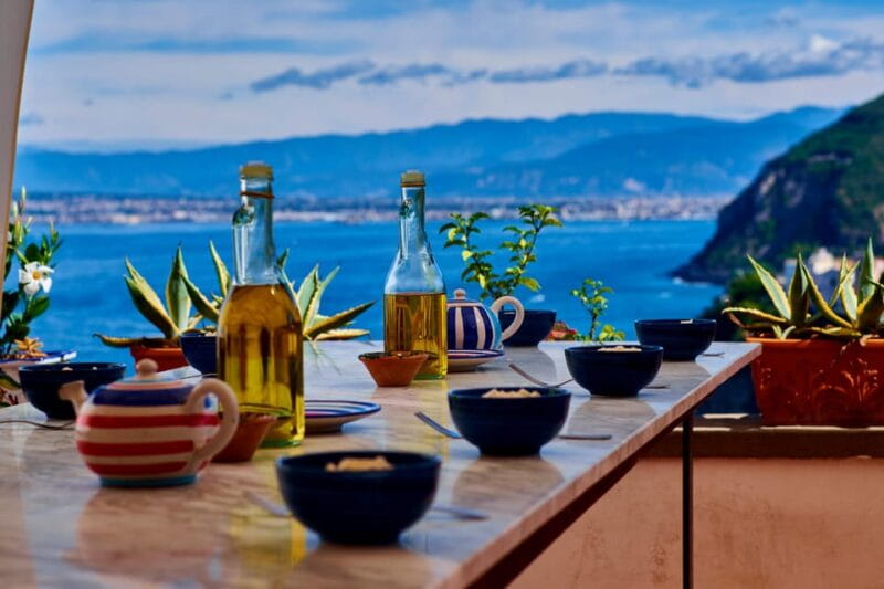 Pizza pasta e sorrento traditional cuisine 100% hands on - The Experience Duration and Group Size