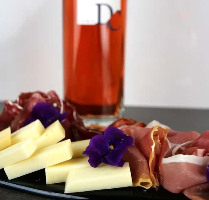 Plateau Gourmand : Charcuteries Champagnes et Fromages - Key points / Takeaways