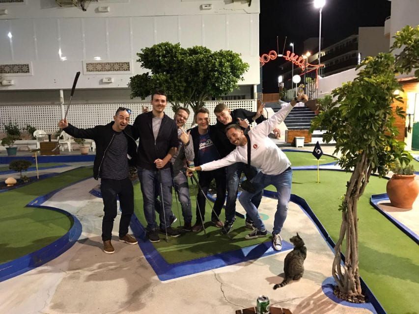 Playa Del Inglés: Minigolf Taidia - Things To Know