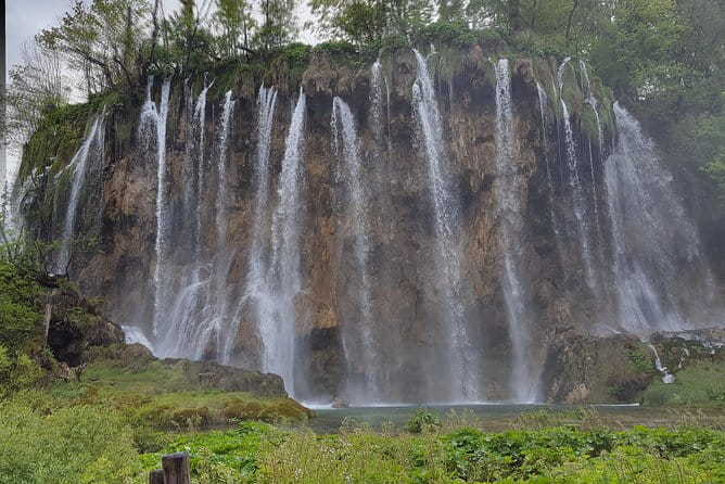 Plitvice Lakes Day Tour  Group Tour - FAQ