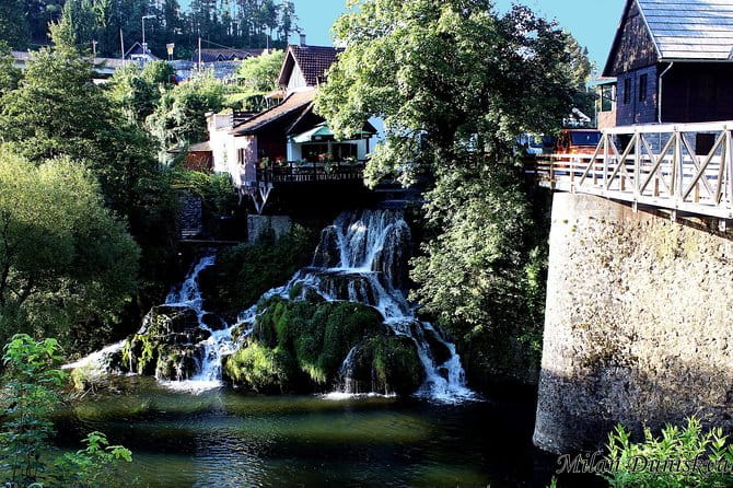 Plitvice Lakes NP and Rastoke Private Day Trip from Zagreb - Exploring The Natural Beauty of Rastoke and Plitvice Lakes