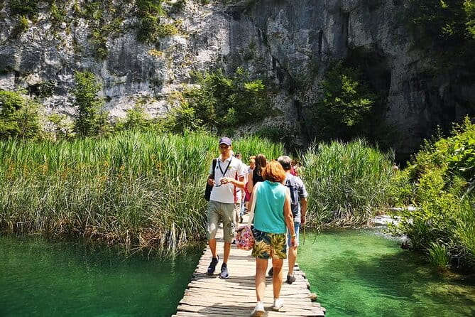 Plitvice Lakes NP and Rastoke Private Day Trip from Zagreb - FAQs About the Plitvice Lakes and Rastoke Day Trip