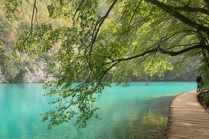 Plitvice Lakes simple and easy day trip from Zadar - Key Points: