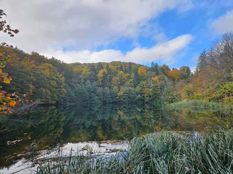 Plitvice: Plitvice Lakes Guided Tour with Boat Ride - Food and Additional Tips