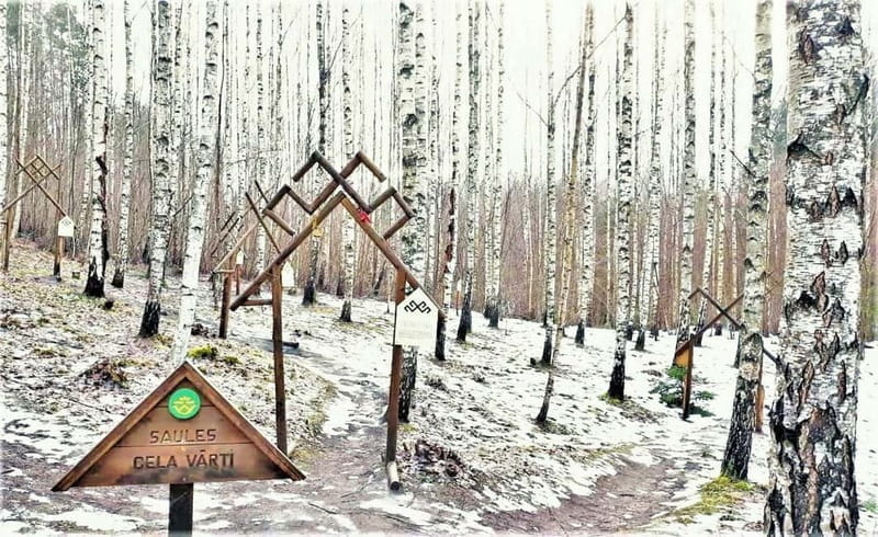 Pokaini stone agglomerates, Dobele castle, children park - Who Will Love This Tour?