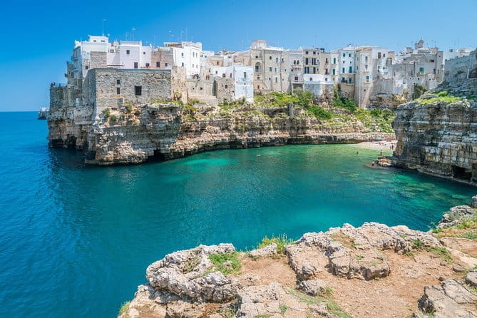 Polignano a Mare: 2-Hour Private Guided Tour - Discovering Polignano a Mare: A Well-Structured Walk Through a Coastal Treasure