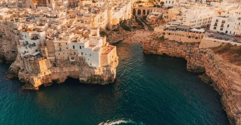 Polignano a mare boat tour - The Itinerary in Detail
