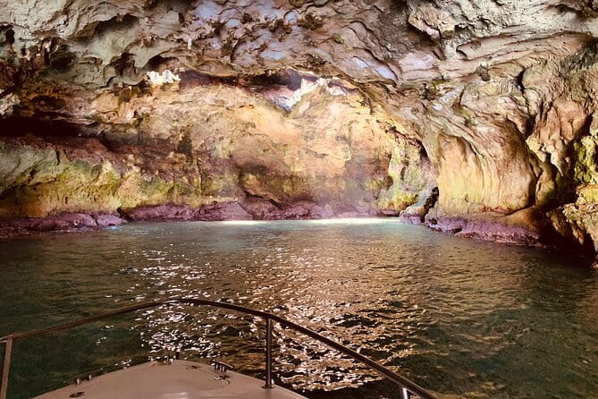 Polignano a Mare: Boat Tour - The Experience: Navigating the Coastline and Exploring the Caves