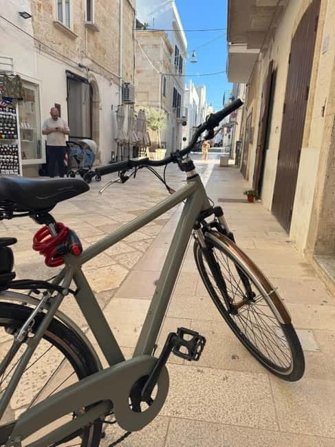 Polignano a Mare: E-Bike rental - Key Points / Takeaways
