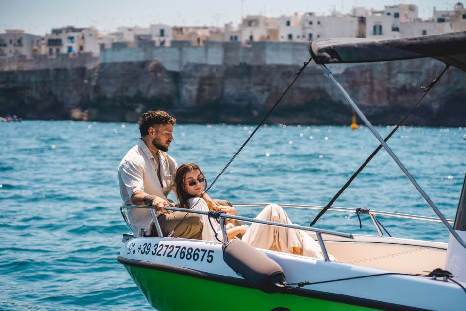 Polignano a Mare: Private Speedboat Cave Trip With Aperitif - Important Information