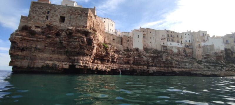 Polignano a Mare: Stand-Up Paddle Board Sea Cave Trip - Exploring the coastline in detail: what to expect from each segment of the tour