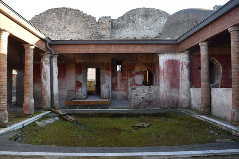 Pompei: 3-Hour Private Tour, Villa of the Mysteries & Lunch - The Convenience of Skip-the-Line Entry
