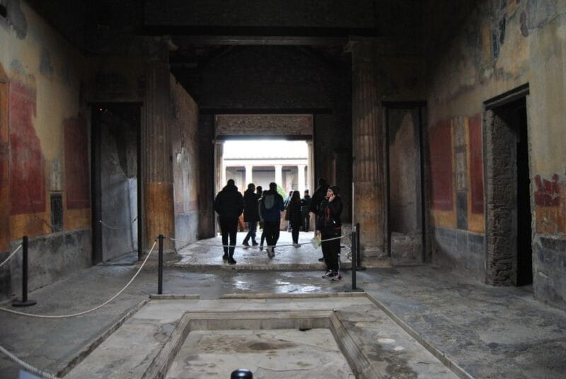 POMPEI SMALL GROUP MASSIMO 8 PERSONE - Exploring Pompeii with a Small Group and Expert Guidance