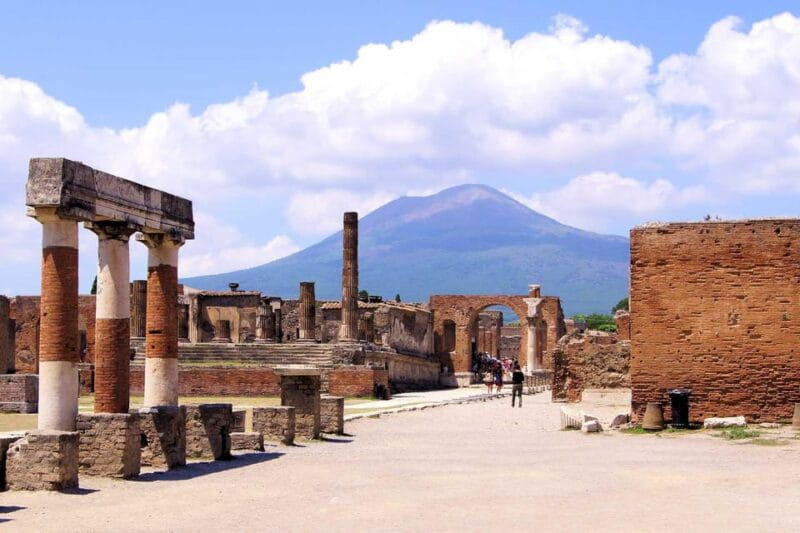 Pompeii 2H Private Guided Tour with Optional Tickets - Key Points and Takeaways