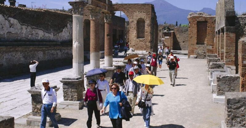 Pompeii and Herculaneum: Private Tour with Transportation - Key points / Takeaways