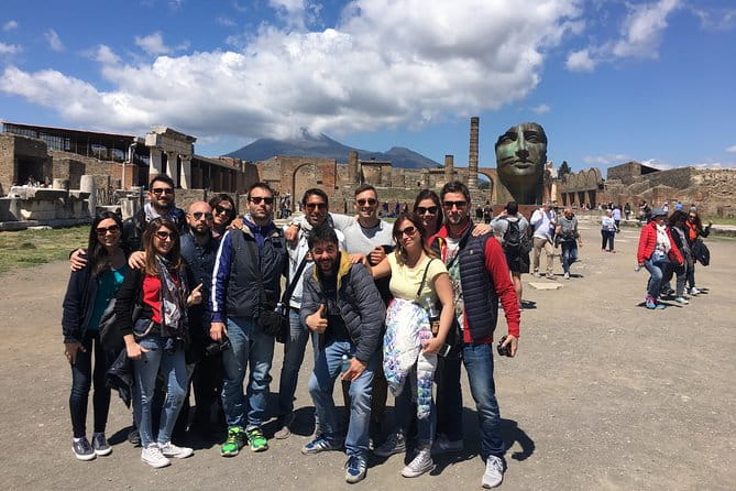 Pompeii and Herculaneum with archaeologist, small group of 10!!! - FAQ