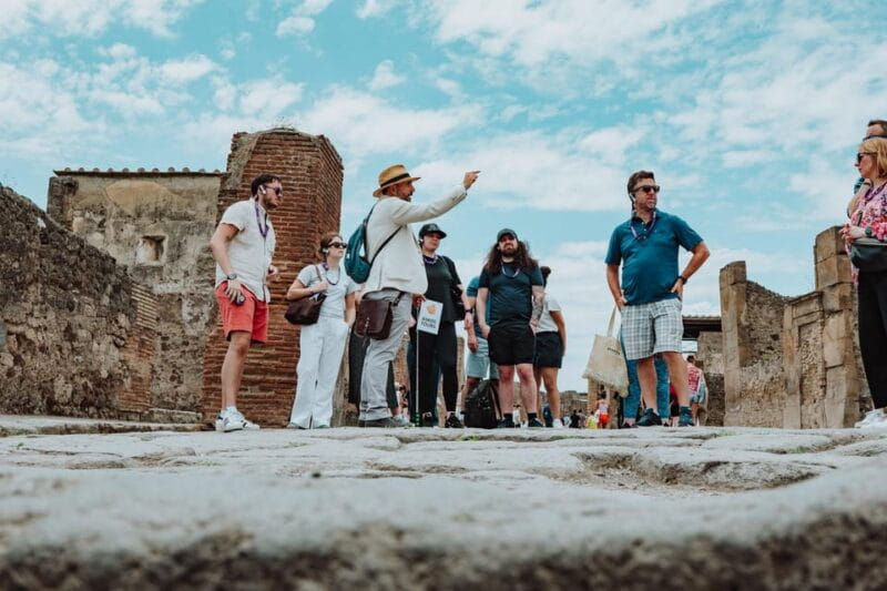 Pompeii and Oplontis: Small Group Tour with an Archaeologist - Key Points / Takeaways