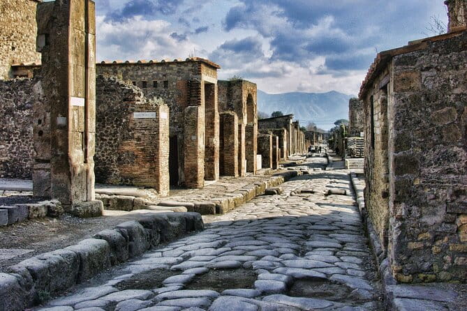 Pompeii and Vesuvius Select from Amalfi - Value and Cost Analysis