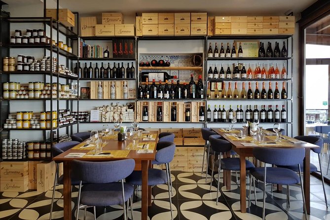 Pompeii Guided Tour & Horse Riding on Vesuvius With Wine Tasting - Inclusions and Exclusions