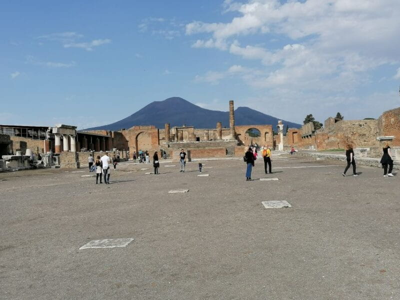 Pompeii: Guided Tour with Archaeologist with max. 12 People - Key points / Takeaways
