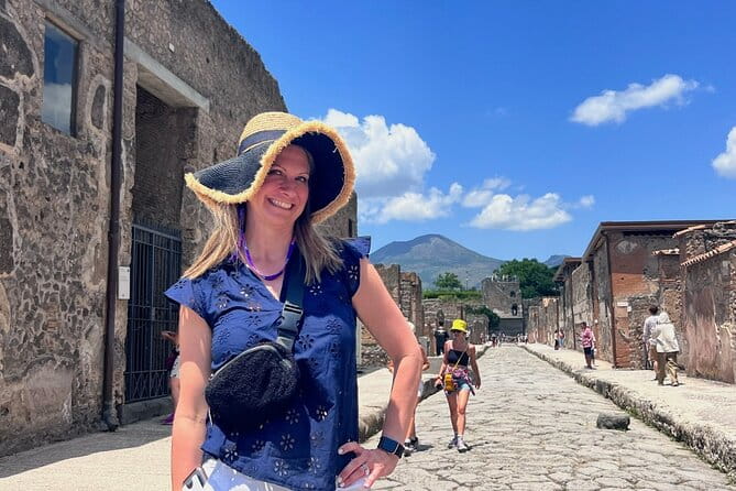 Pompeii & Herculaneum by Train from Rome with Pizza Lunch - A detailed look at what this tour offers and why it works