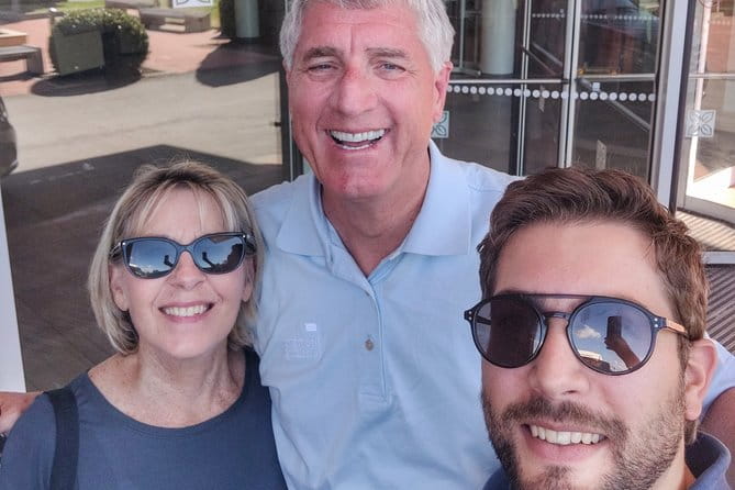 Pompeii Private Day Tour and Winery Stop - Exploring Pompeii: Walking Among the Ancient Streets