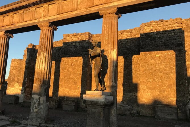 Pompeii Private Tour with expert local guide - FAQ