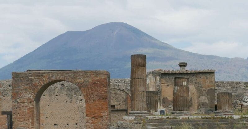 Pompeii: Ruins and Vesuvius Full-Day Guided Combo Tour - Timing and Logistics: Making the Most of Your Day