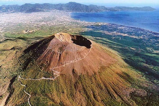 Pompeii Ruins & Wine Tasting with Lunch on Vesuvius with Private Transfer - FAQ