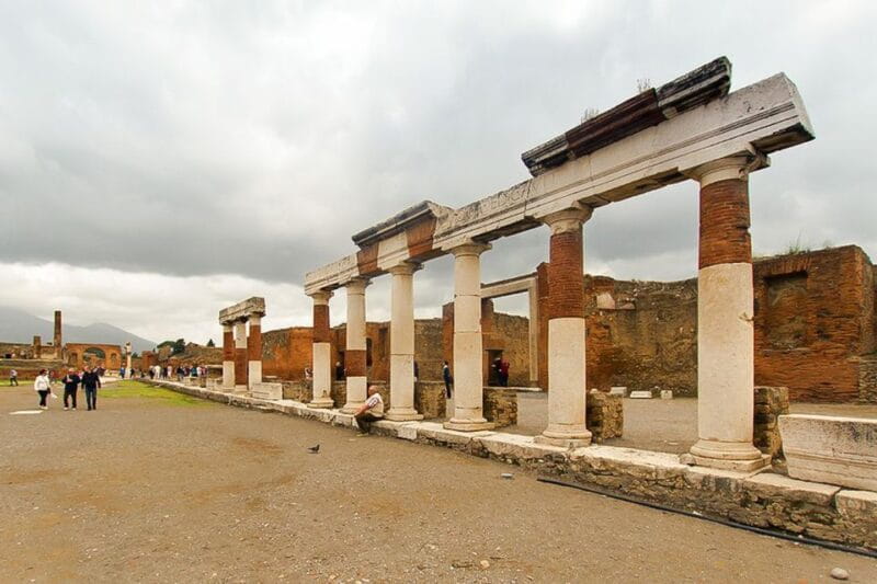 Pompeii: Skip-the-Line Guided Tour with Expert Archaeologist - FAQ