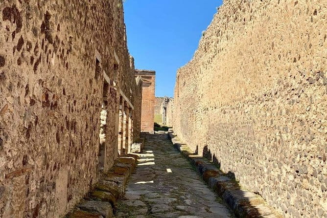 Pompeii the Buried city - Frequently Asked Questions