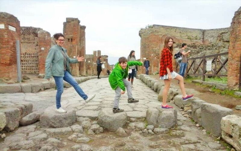 Pompeii: Tour for Children - FAQ