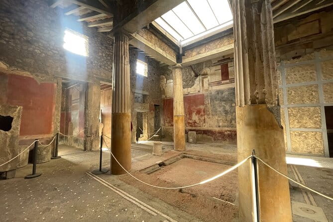 Pompeii Unveiled: 3-Hour Private Tour In-Depth Discovery - Key Points