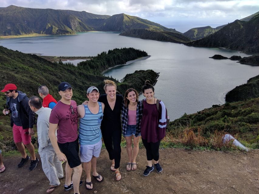 Ponta Delgada: Sete Cidades & Lagoa Do Fogo Tour - Highlights of the Tour