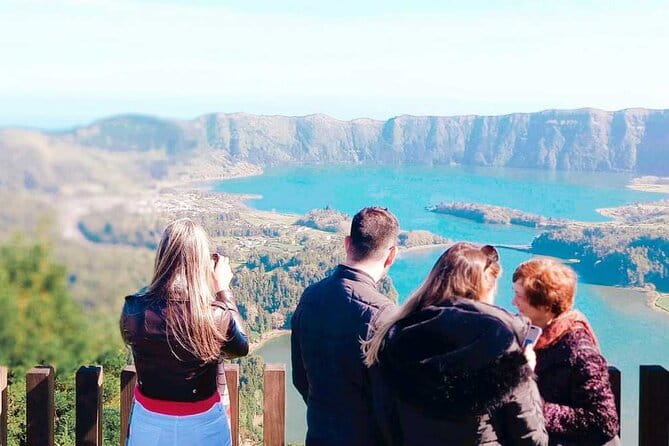 Ponta Delgada: Shore Excursion Sete Cidades and Furnas Volcano - Key points / Takeaways