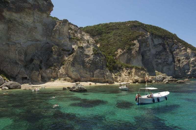Ponza Island: Day Trip from Anzio with 5 Hour Boat Excursion - Entering the World of Ponza: A Scenic Escape Close to Rome