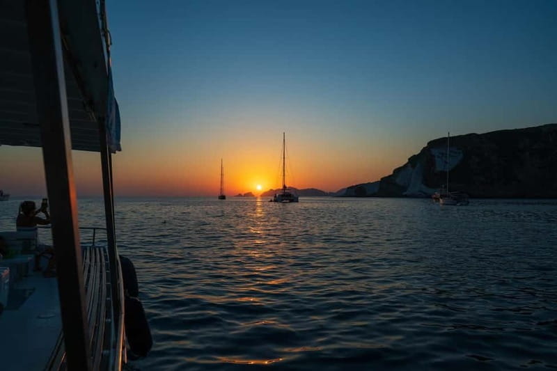 Ponza: Sunset by boat with aperitif and swim at Chiaia di Luna - Price and Logistics