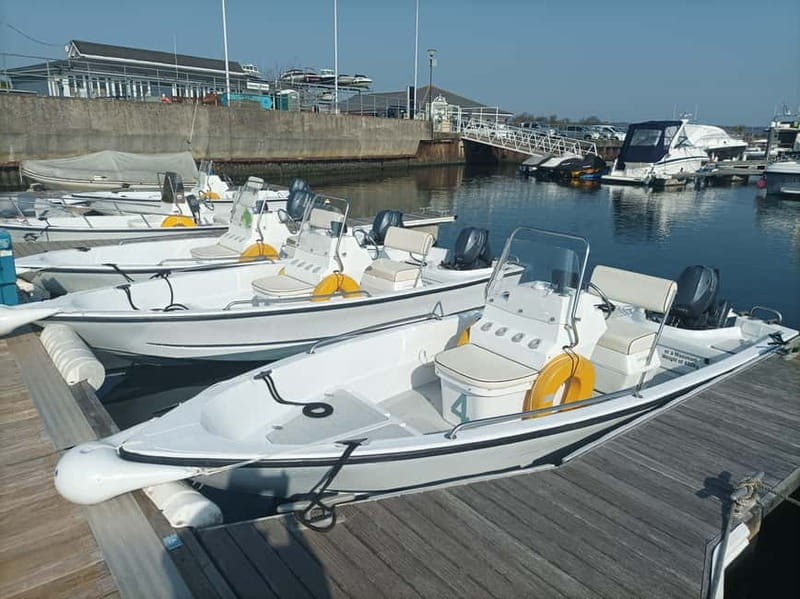 Poole Harbour: Self Drive Boat Hire with Poole Boat Hire - Price and Logistics: What You Need to Know