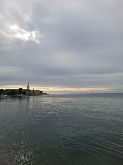 Pore: Sunset Cruise with Dinner and cocktail - Key Points / Takeaways