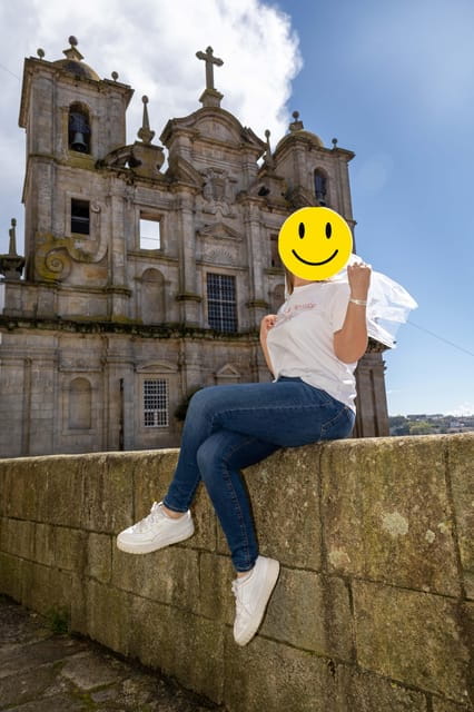 Port: Photo sessions in the city of Porto for groups or individuals. - The Best Settings for Your Porto Photo Shoot