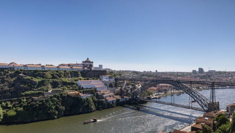 Port: Photo sessions in the city of Porto for groups or individuals. - Pricing and Overall Value