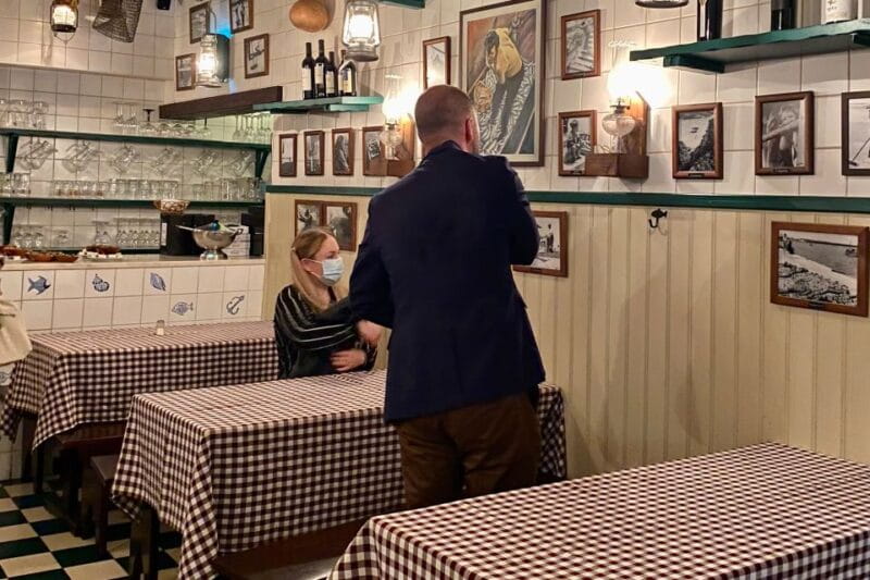 Portimão: 3-Hour Food and Historical Center Tour - Walking Between Tastings: A Balance of Travel and Tasting