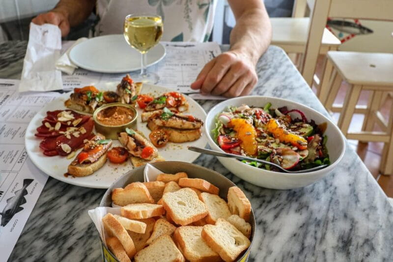 Portimão: 3-Hour Food and Historical Center Tour - Practical Details: Logistics, Pricing, and Suitability