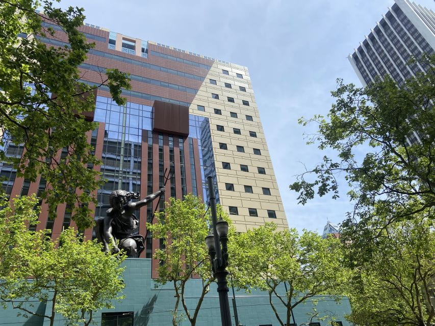 Portland, Oregon: Soul of the City Walking Tour - Discovering Portlands Iconic Landmarks